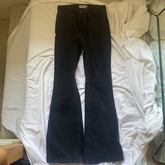 Madewell Perfect Vintage Flare Jean - Black - Picture 5 of 5